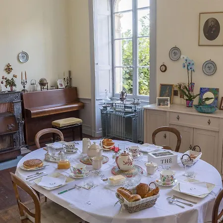 Chambre D'Hotes La Maison De Maitre Fontenay-le-Comte Exterior foto