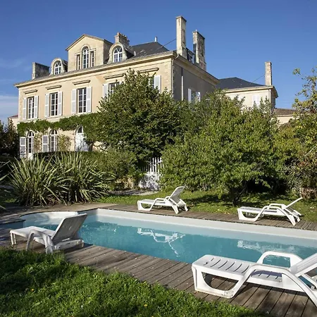 Chambre D'Hotes La Maison De Maitre Fontenay-le-Comte Habitación foto