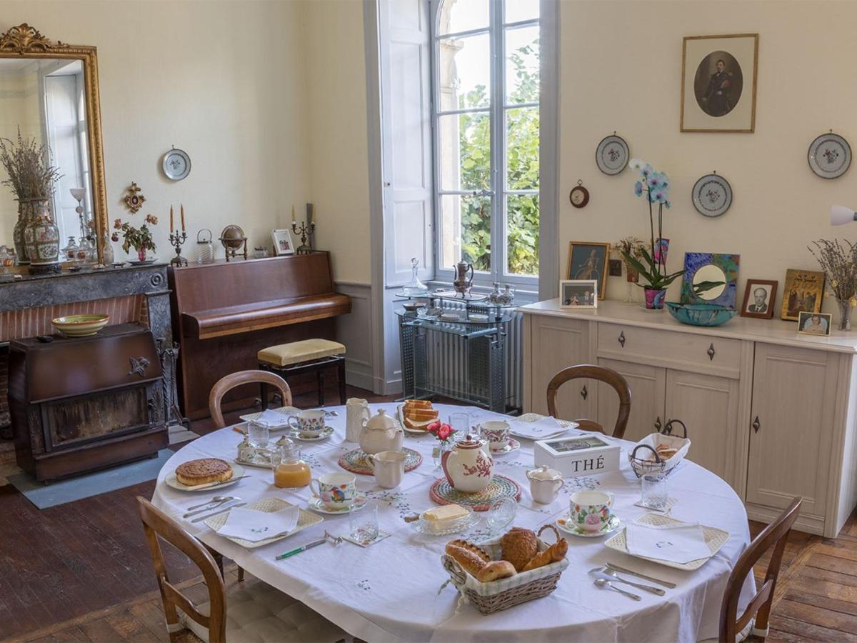 D'hotes La Maison De Maitre Pensión Fontenay-le-Comte